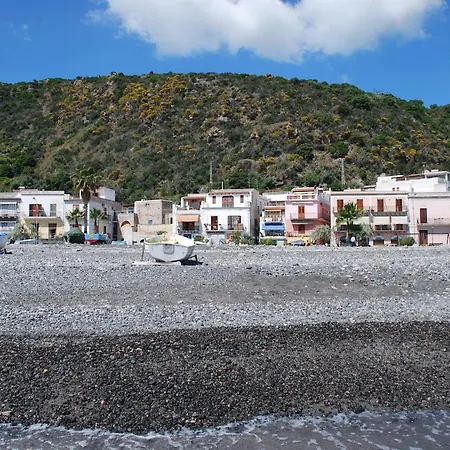 Zenzero Lipari Каннето